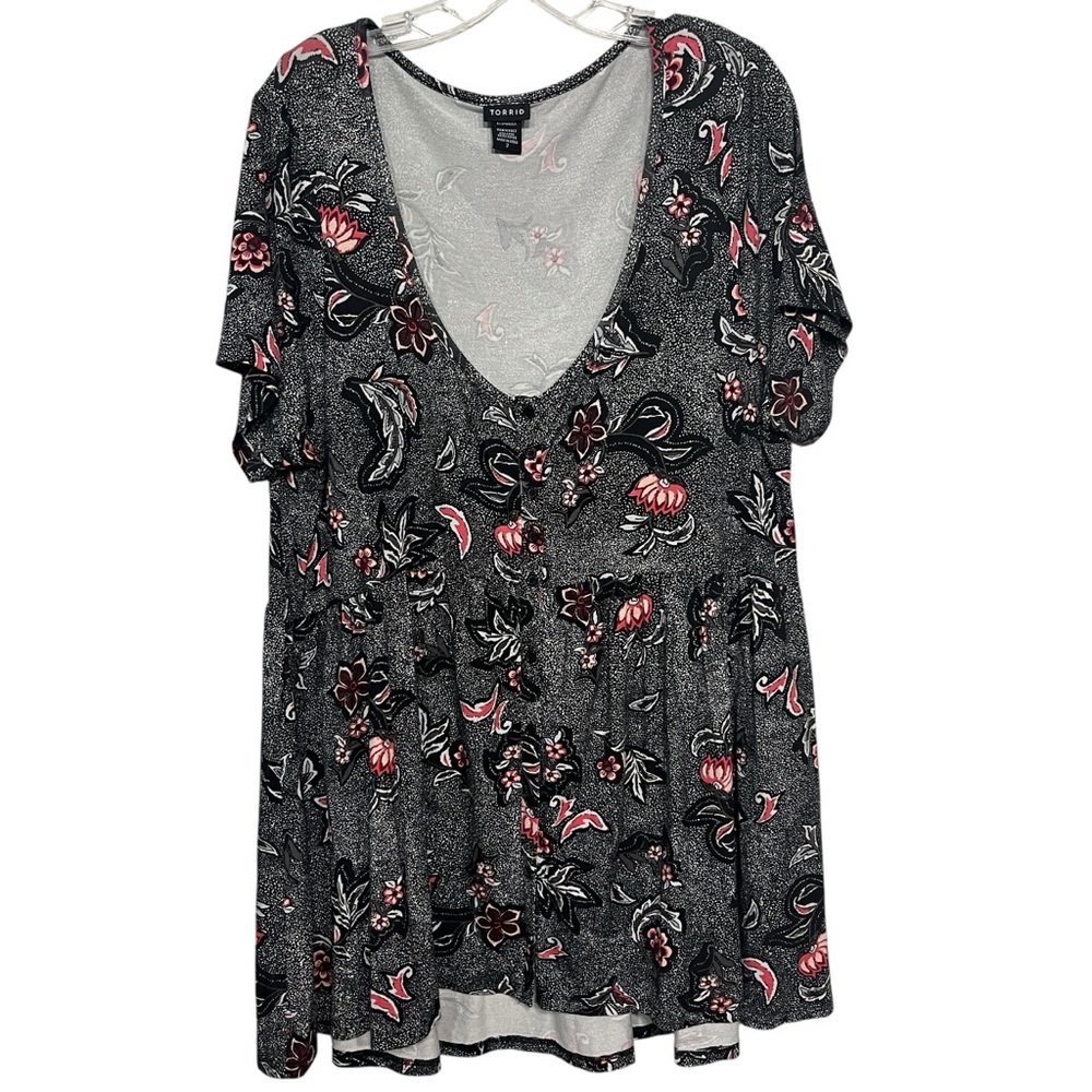 torrid Black Floral Tunic with Pink Accents